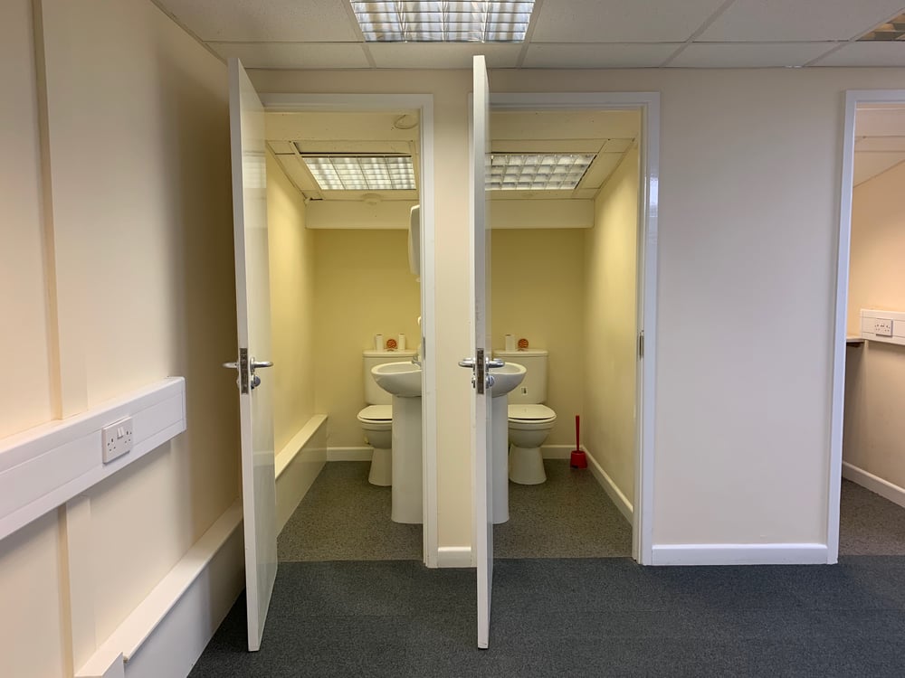 commercial to rent in milton keynes