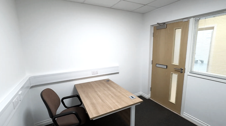  1 person starter office