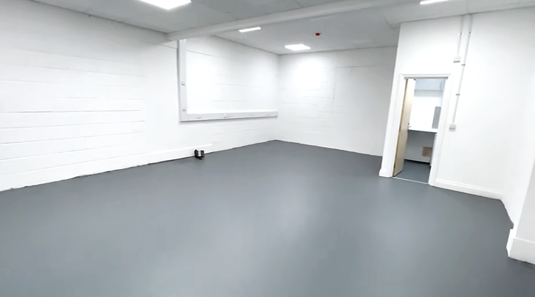 Medium internal studio with kitchen