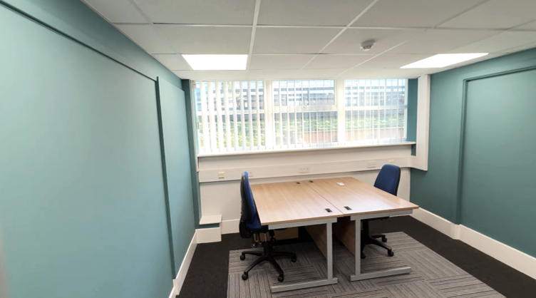 1 to 2 person ground flooroffice