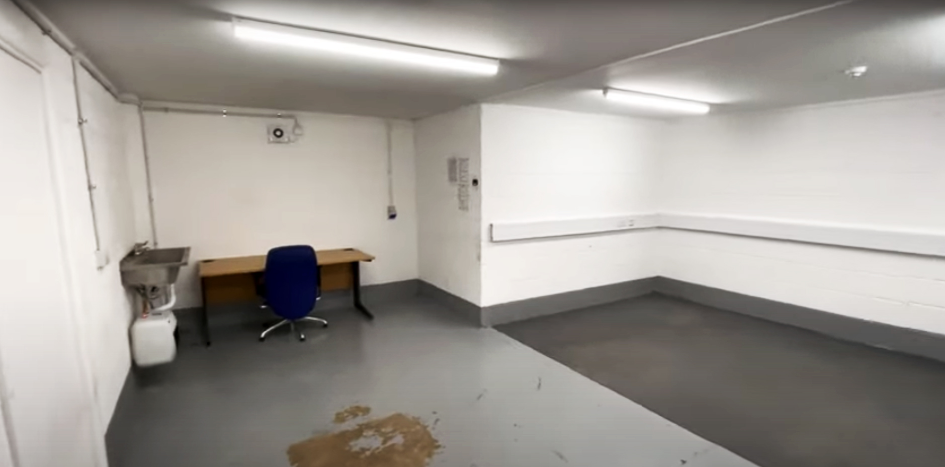 Small flexible studio
